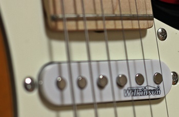 美品 head リバーヘッド ストラト ST-1R SWH レア フェンダー、公式