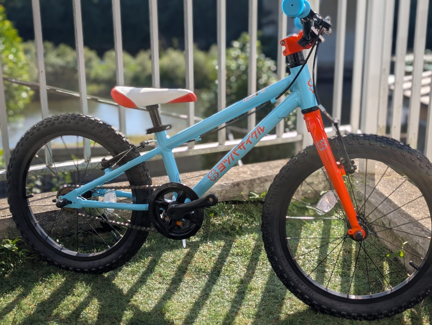 ヨツバサイクル zero18 内装3段付き 四つ葉サイクル。18インチ Amazon