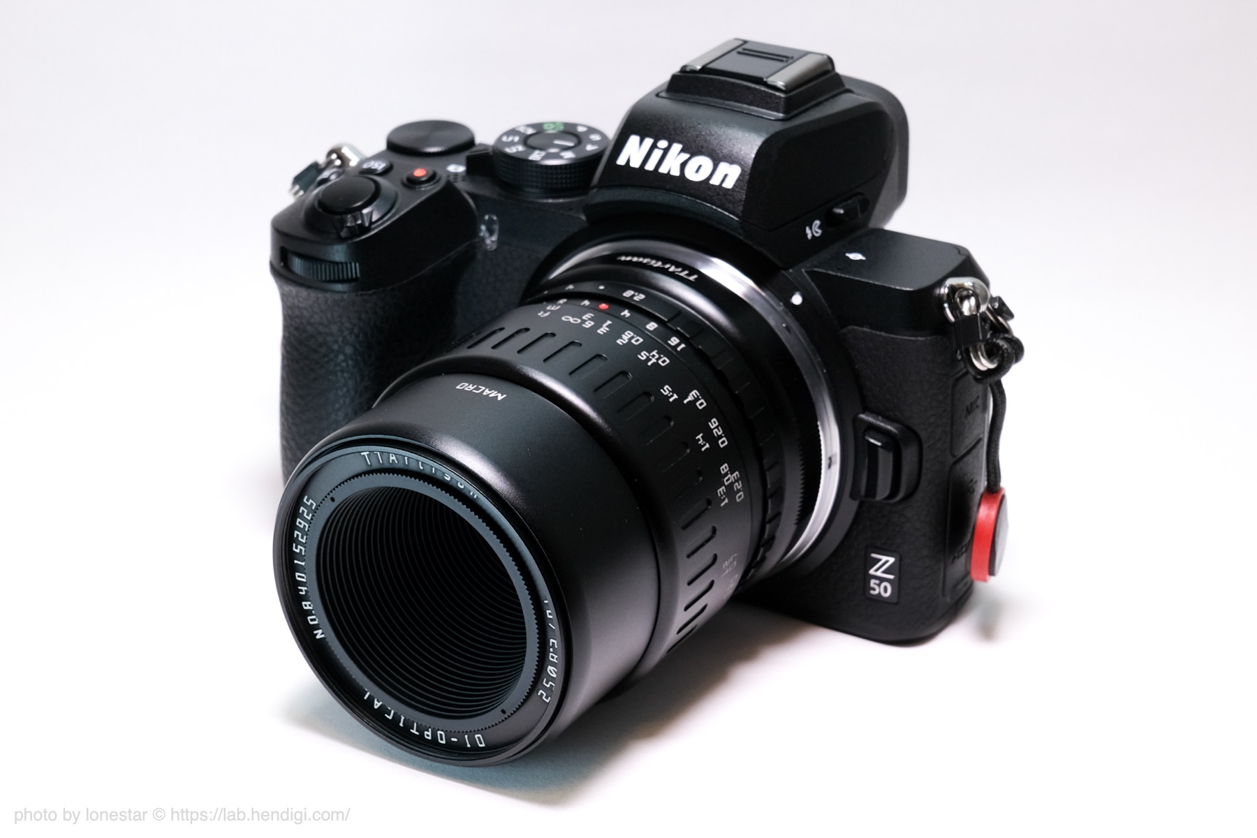 と*ぽ様 40mm f2.8 マクロレンズ