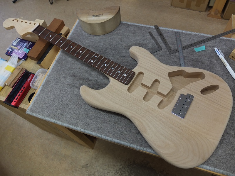 コンポーネントギター ストラトタイプ リバースヘッド コンポーネント