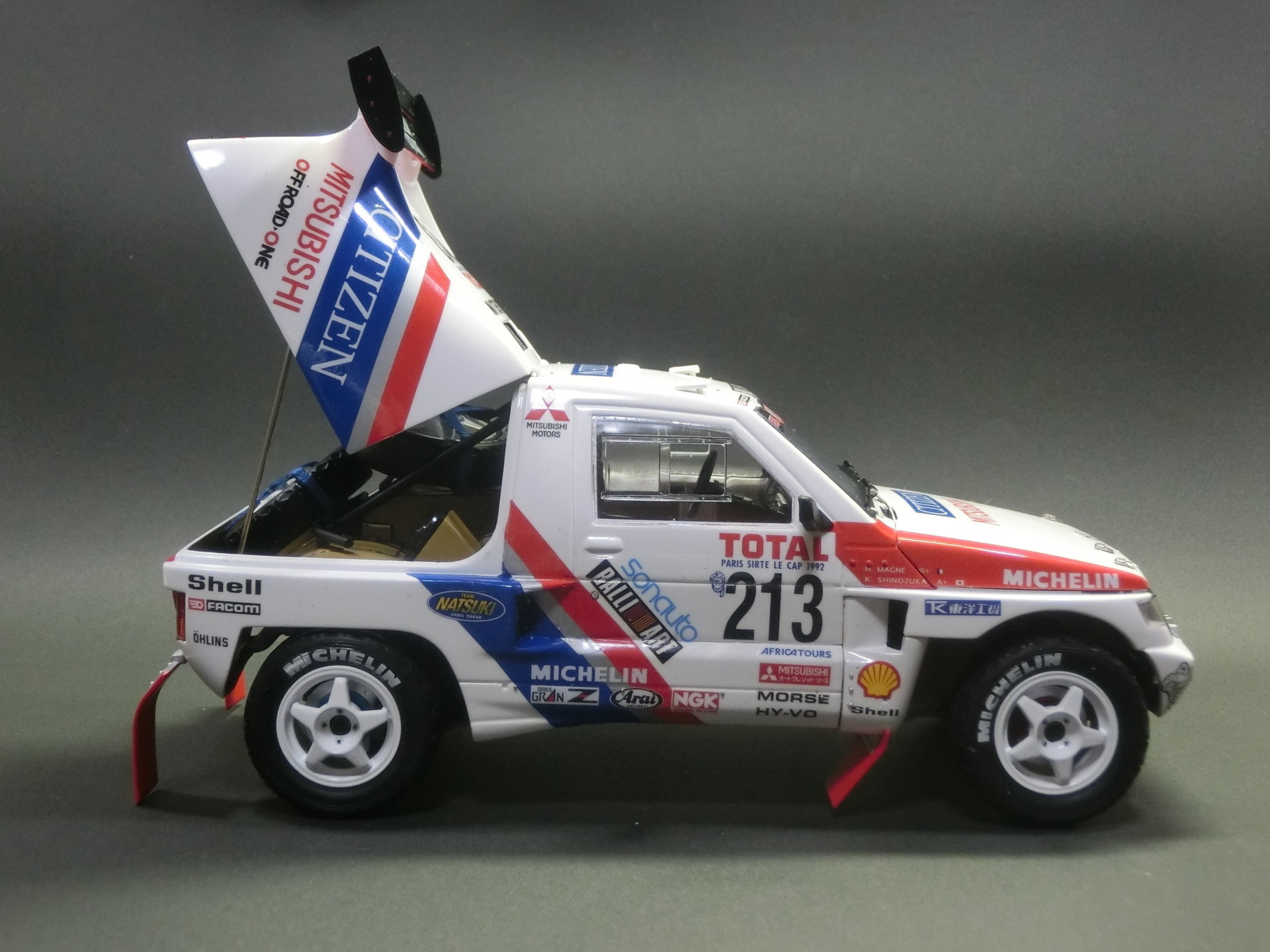 タミヤ 1円～ タミヤ他 1/24 三菱 パジェロ '92年パリ～ル・カップ優勝車