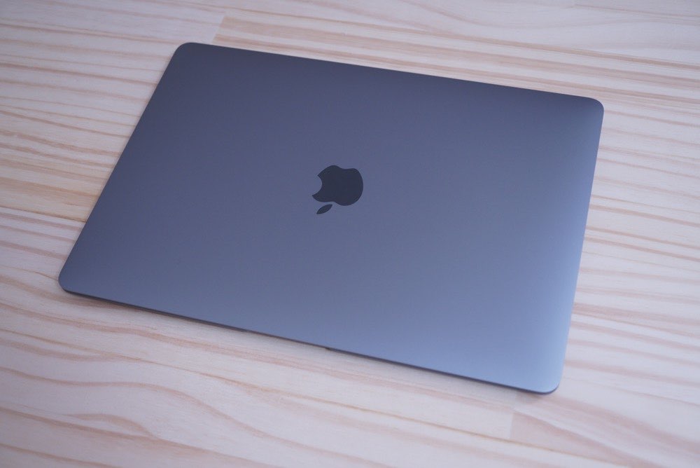 MacBook Air 2020年M1/256GB 8Gスペースグレー 本体 MacBook Air 13