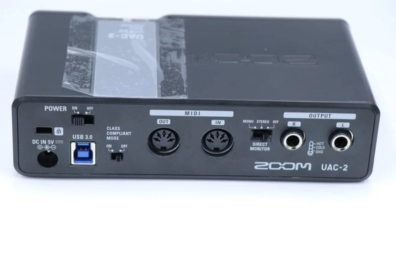 ZOOM UAC-2 USBオーディオインターフェイス Zoom UAC-2をレビュー