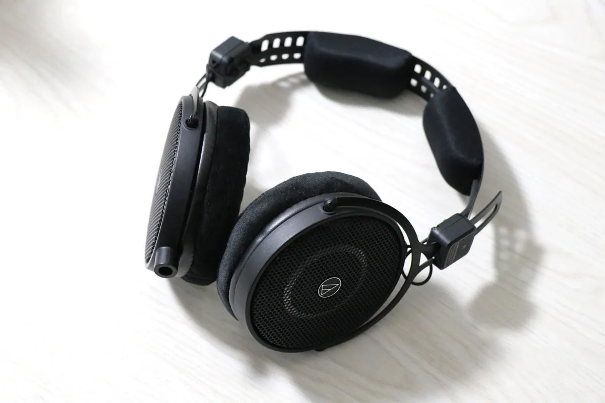 audio technica ATH-R50xをレビュー。オーディオ制作に適したプロ用途