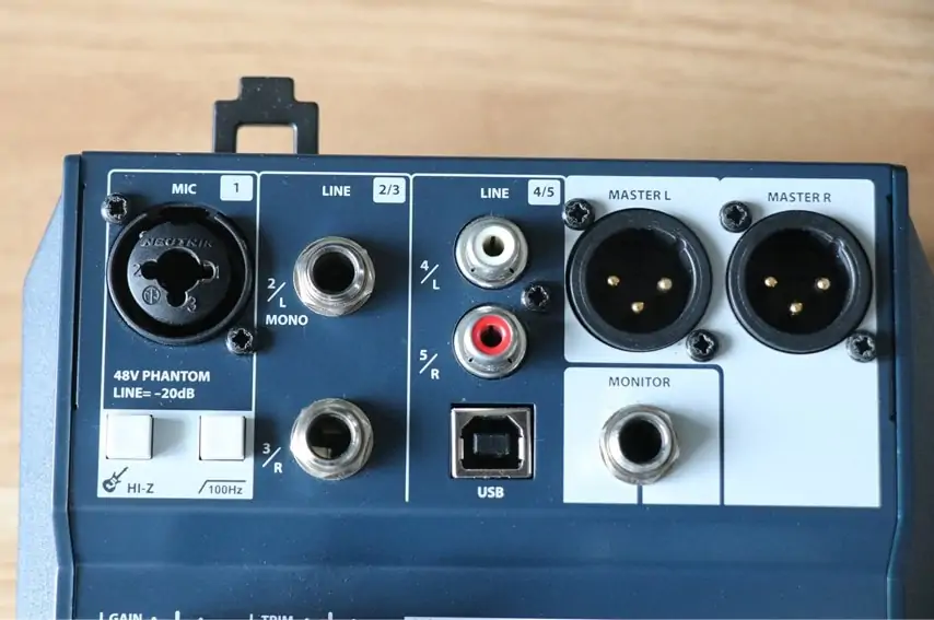 Soundcraft Notepad-5をレビュー。オーディオインターフェイスにもなる