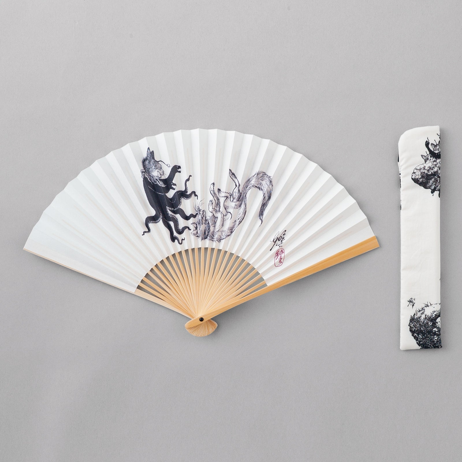 ヒグチユウコ GUSTAVE 風神雷神 猫の扇子 専用箱付き 未使用
