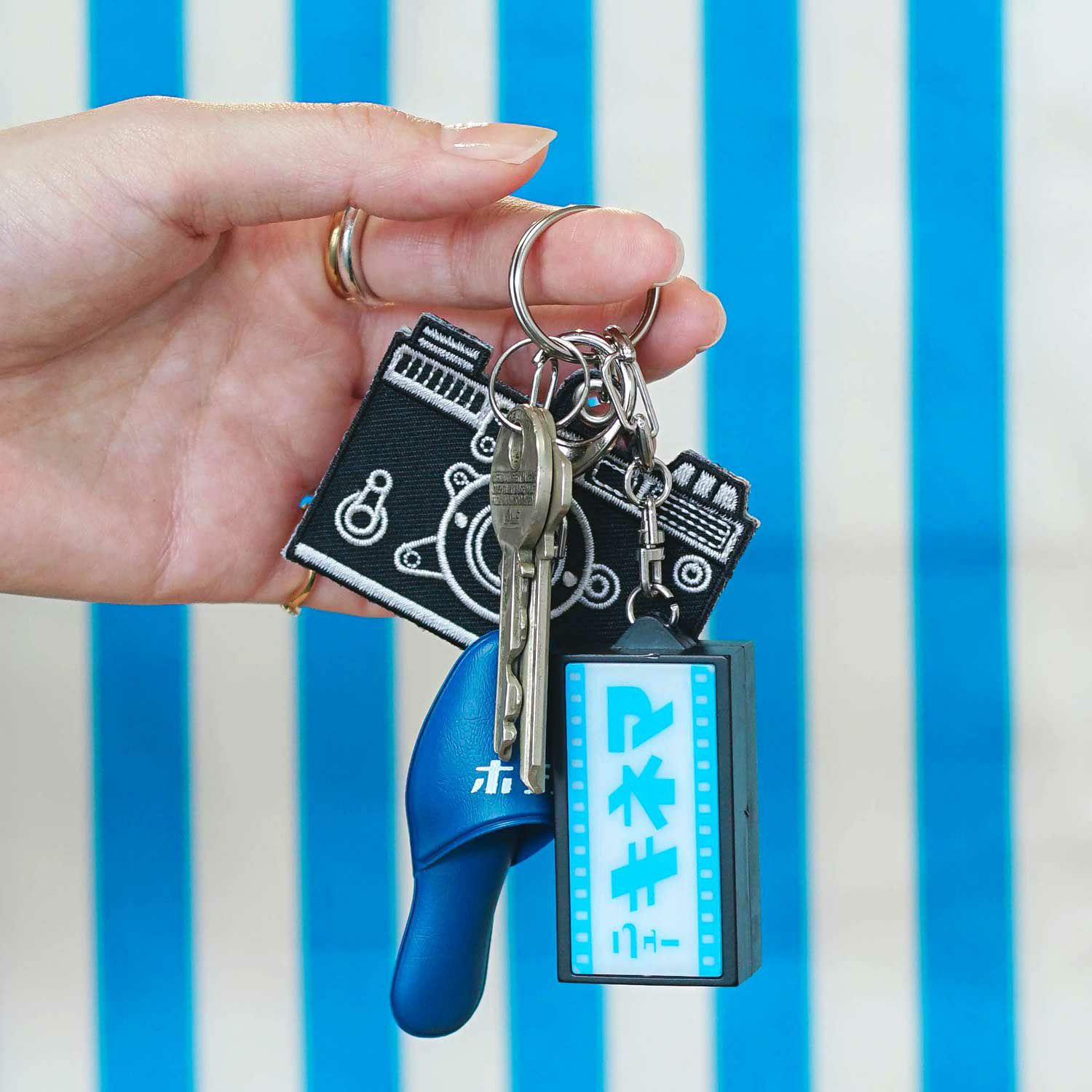 CSI：科学捜査班」ミニライト付きキーホルダー（新品・非売品） CSI