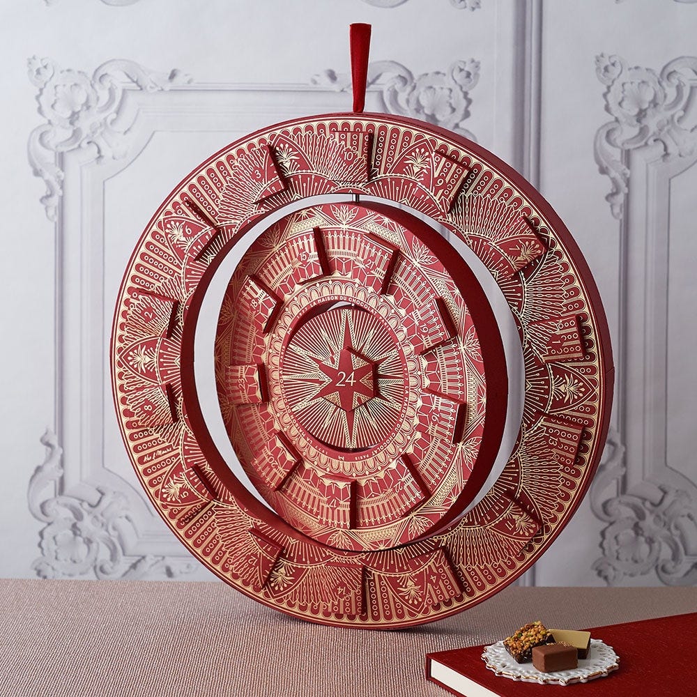 2025】クリスマスを彩る最新アドベントカレンダー10選。お菓子や紅茶で