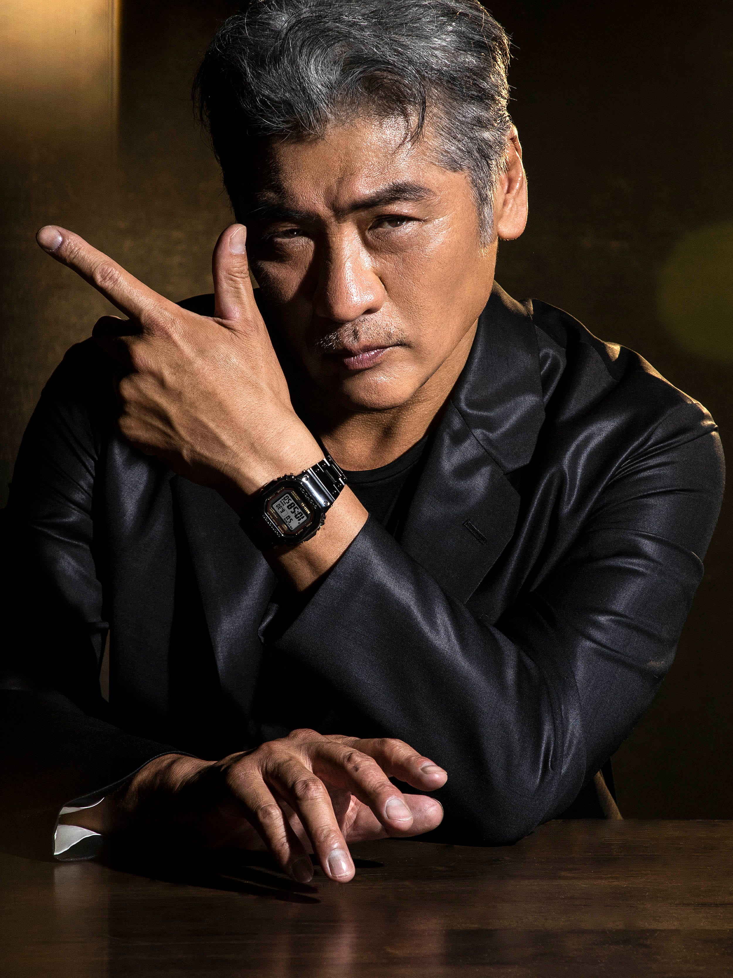 ミスターЖ 吉川晃司とGショック[MR-G]の共鳴 Tough＆Beautyをとめない