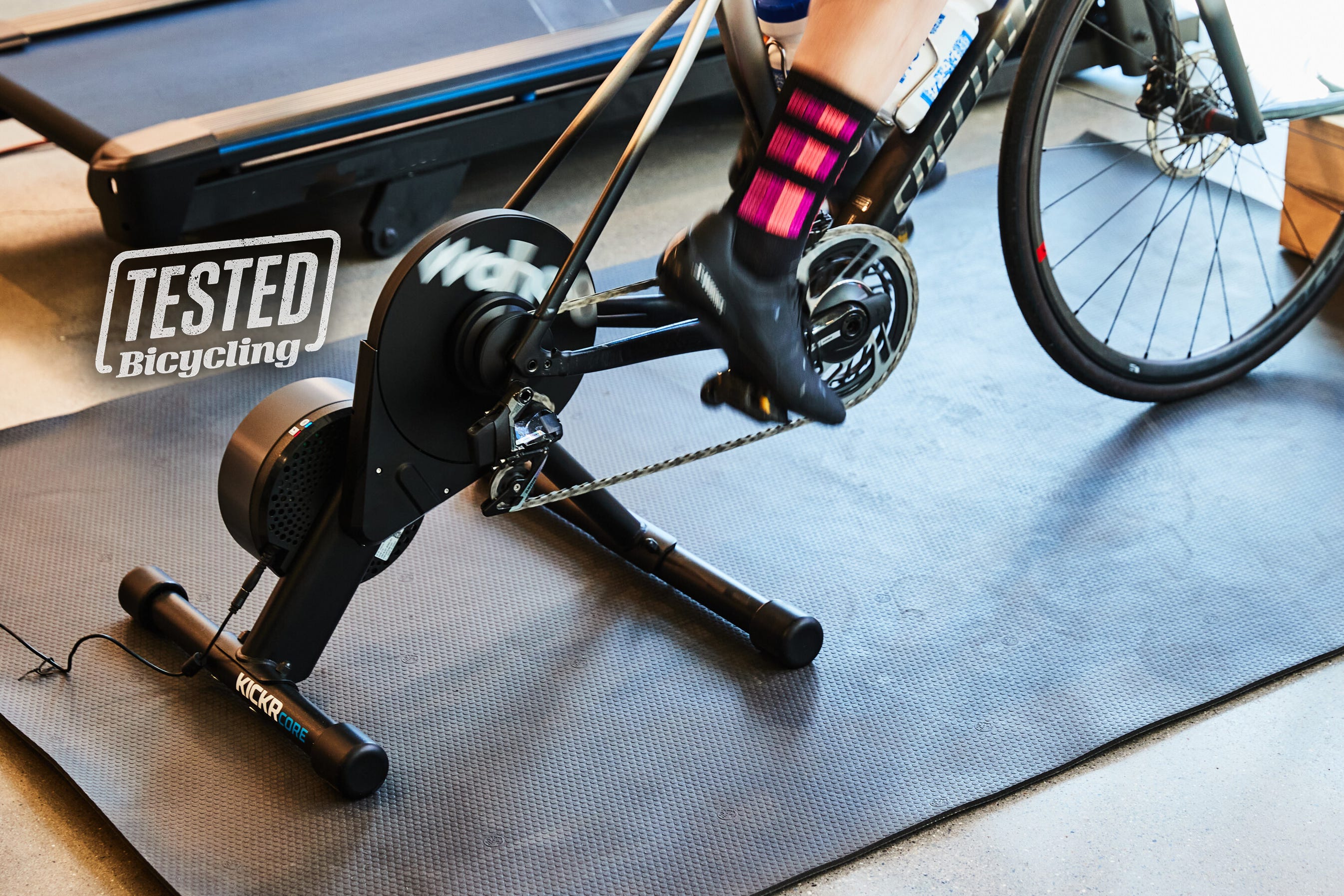 wahoo KICKR core 自転車付 衝撃パッド付 wahoo KICKR core 自転車付