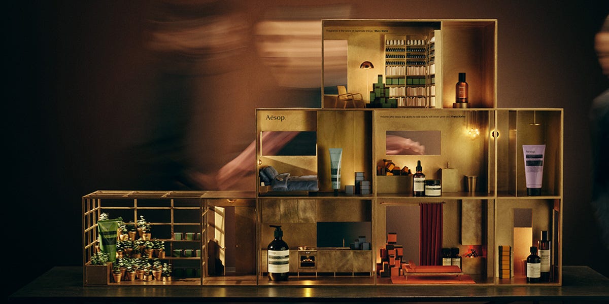 イソップ×クリスマスコフレ2025】発売日＆予約日は？｜ブランド初の