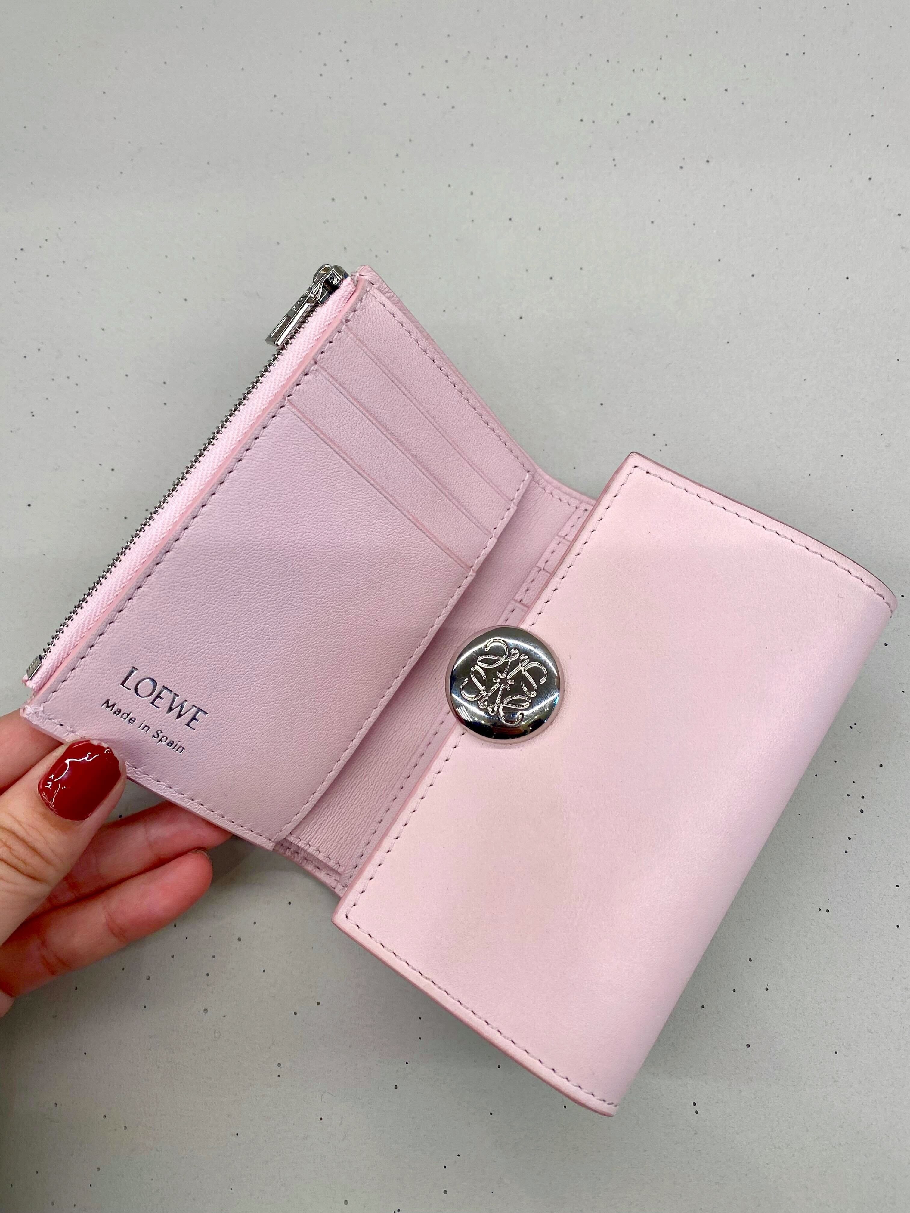 LOEWE ロエベ財布ピンク