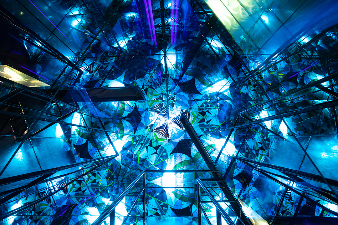 万華鏡の仕組みを体感！作り方も学べる「三河工芸ガラス美術館」へ