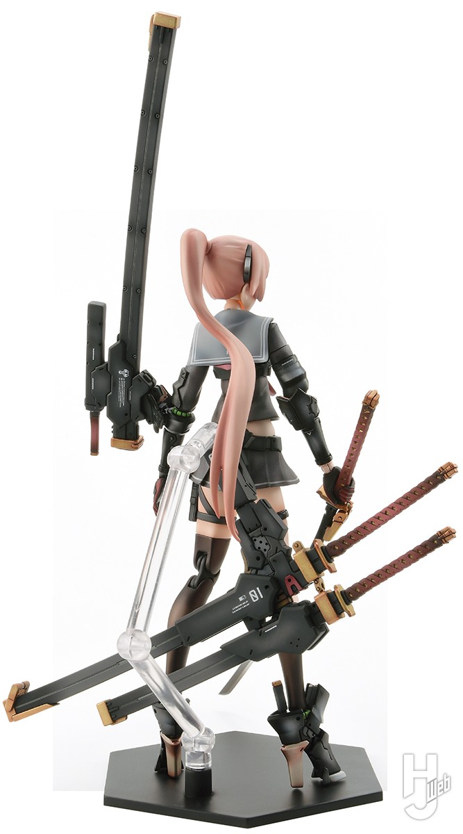 figmaで展開中の「重兵装女子高生」より、「壱」が新イラストを基に