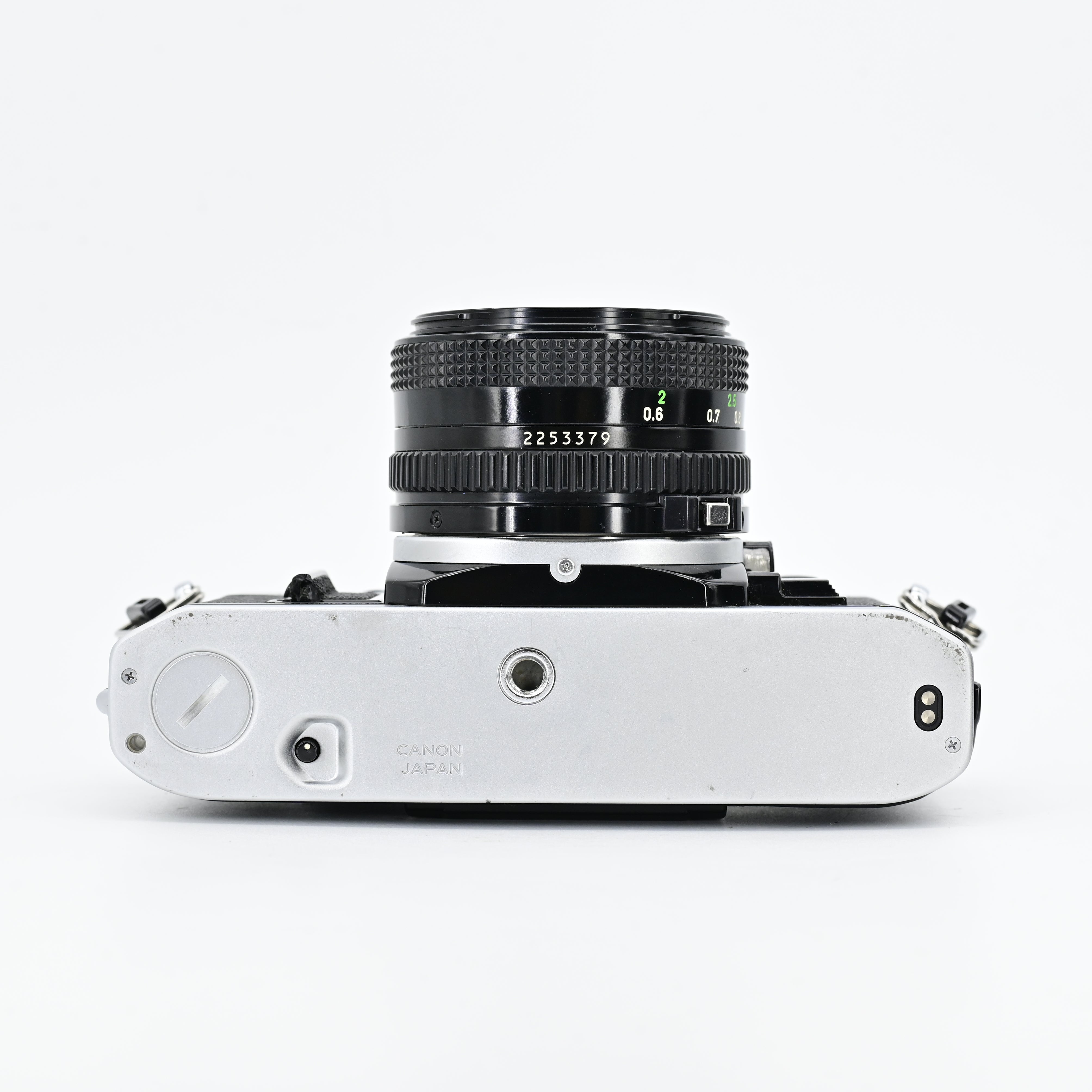 Canon AE1 + FD 50mm F1.8 Lens – SHOWA