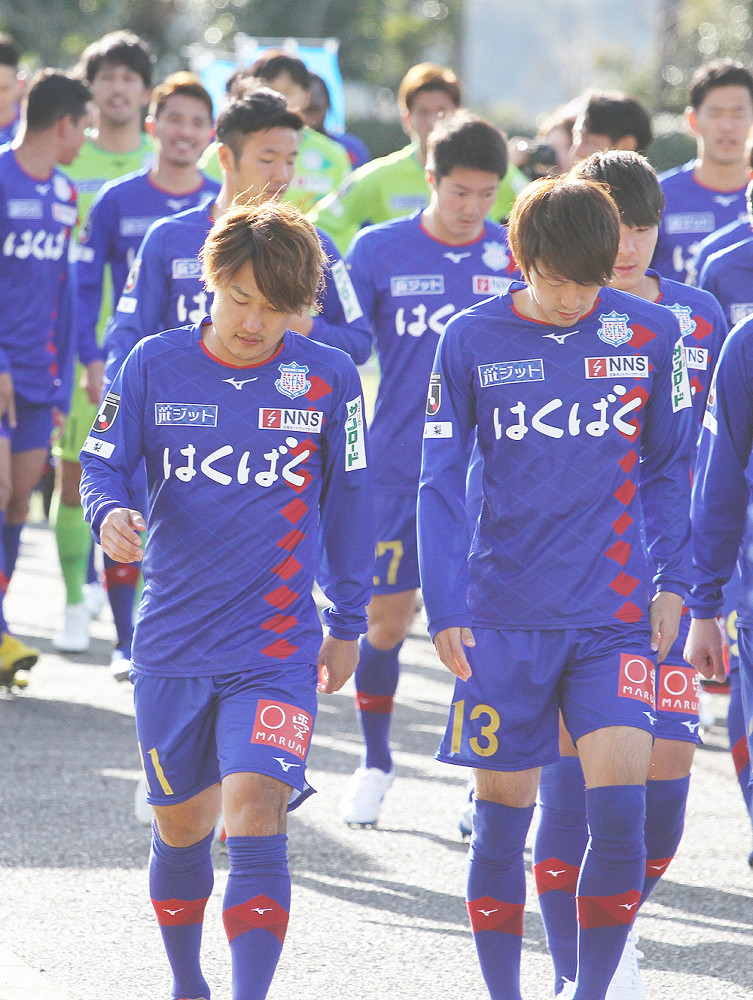 希少 ヴァンフォーレ甲府 夏季限定ユニフォーム L 人気 希少 ヴァン