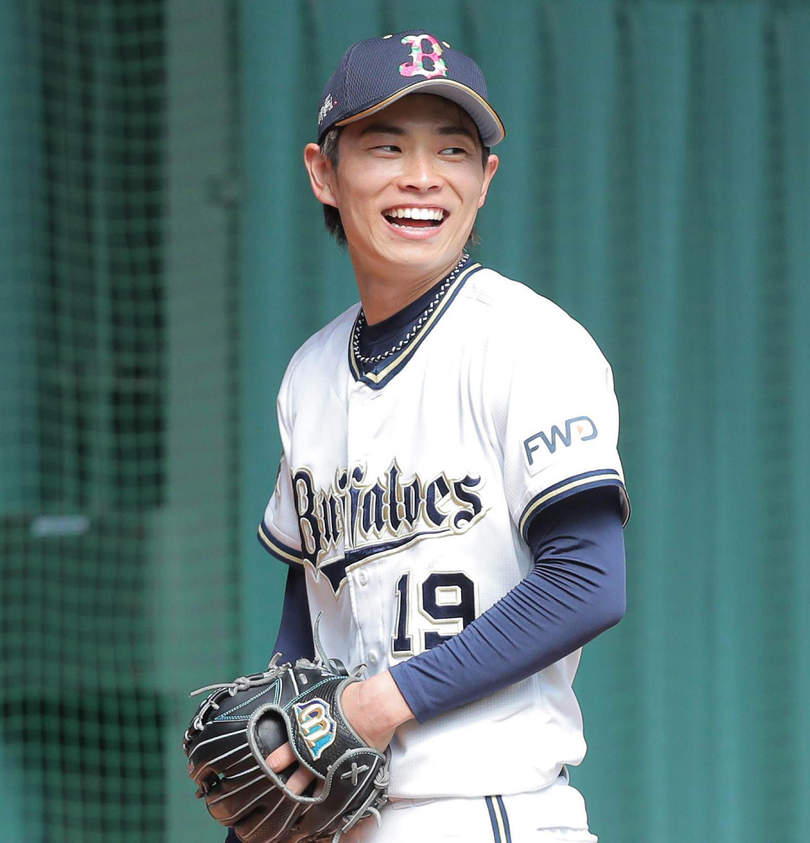 野球 オリックス山岡投手 サイン 大谷 野球 オリックス山岡投手 サイン