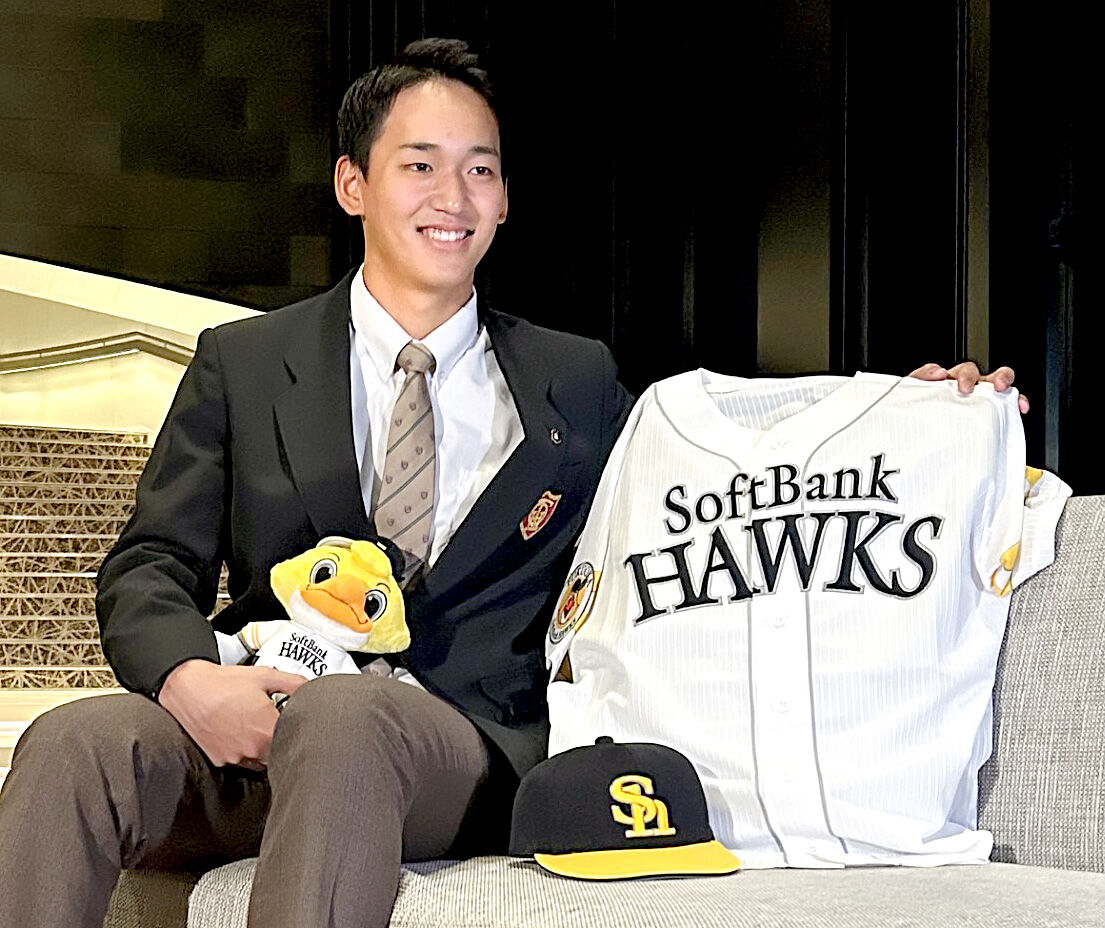 前田悠伍 ソフトバンクホークス エポックワン ドラフト1 カード ホロ
