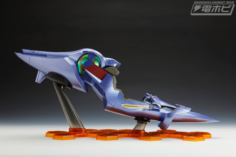 ヱヴァンゲリヲン新劇場版』アスカが大ボリュームのエントリープラグに