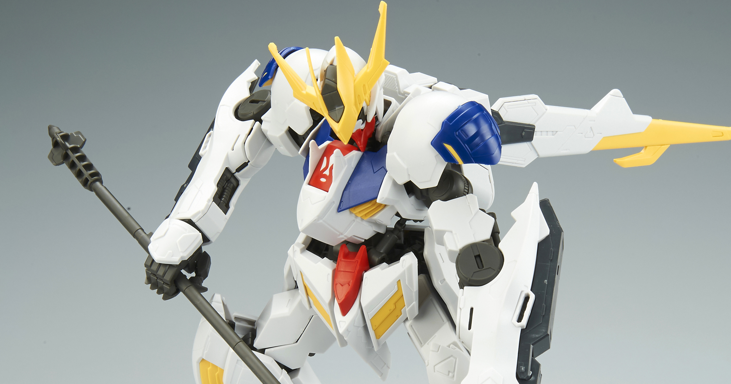 ガンダムバルバトスルプスレクスの1/144と1/100スケールのテスト