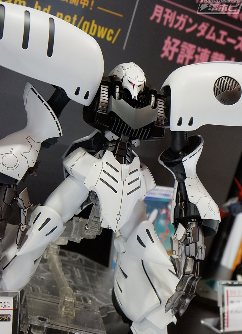 ガンプラの発売が決定した「キュベレイダムド」も登場！陽気なダイバー