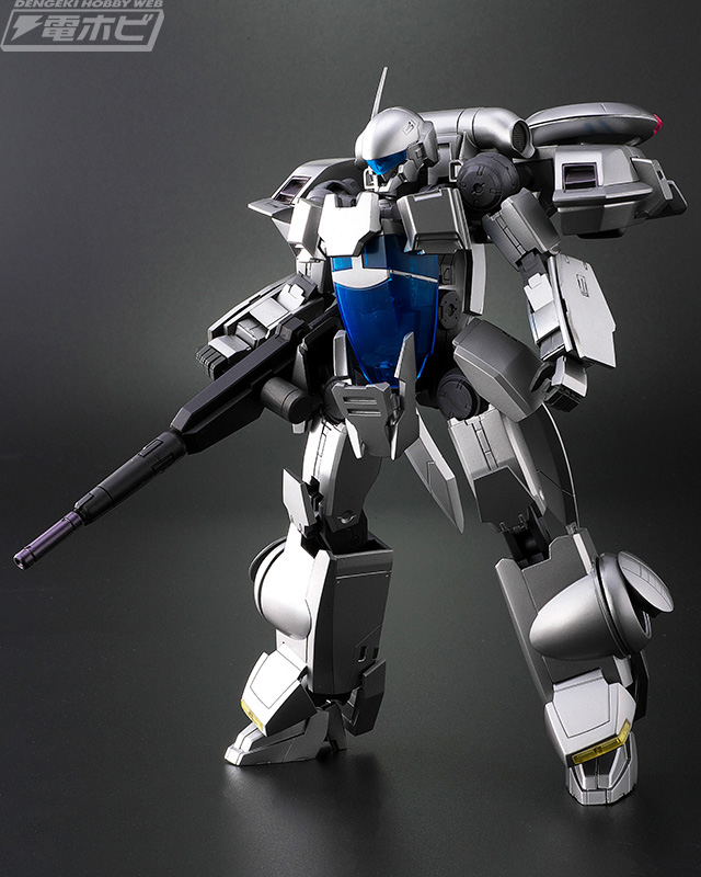 ホバー形態からフィギュア形態への変形を実現！『ナイトストライカー