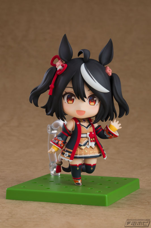 ウマ娘 プリティーダービー』より、キタサンブラック＆サトノ