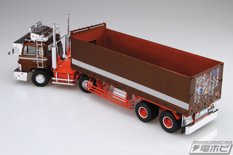 青島文化教材社からプラモデル「ザ☆デコトラ」シリーズの第4弾「1/32