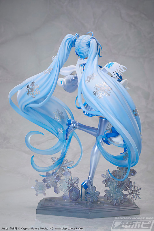 冬の寒さを吹き飛ばす明るい笑顔が可愛い！「雪ミクスカイタウン