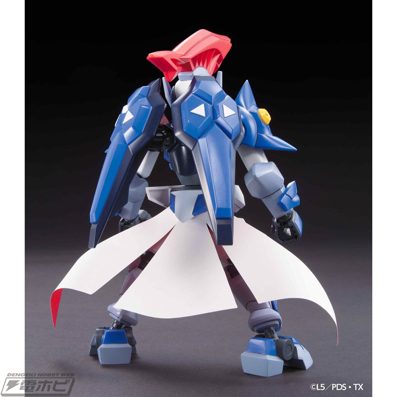 ダンボール戦機W』プラモデル「LBXアキレスD9」と「LBXオーディーンMk