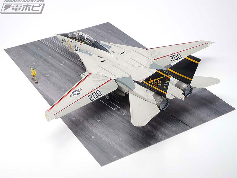 多数の専用パーツと紙製シートで発艦シーンを再現！傑作機「F-14トム