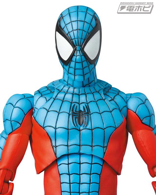 スパイダーマンが悪に染まった!?青いスーツの「ウェブマン」が