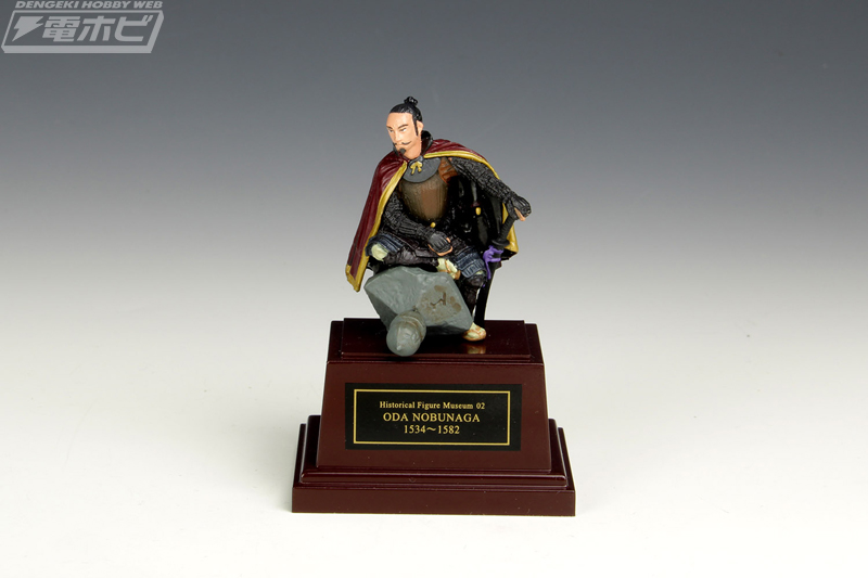 戦国時代の名将たち9人と足軽1人がフィギュアセットとなって一堂に会す