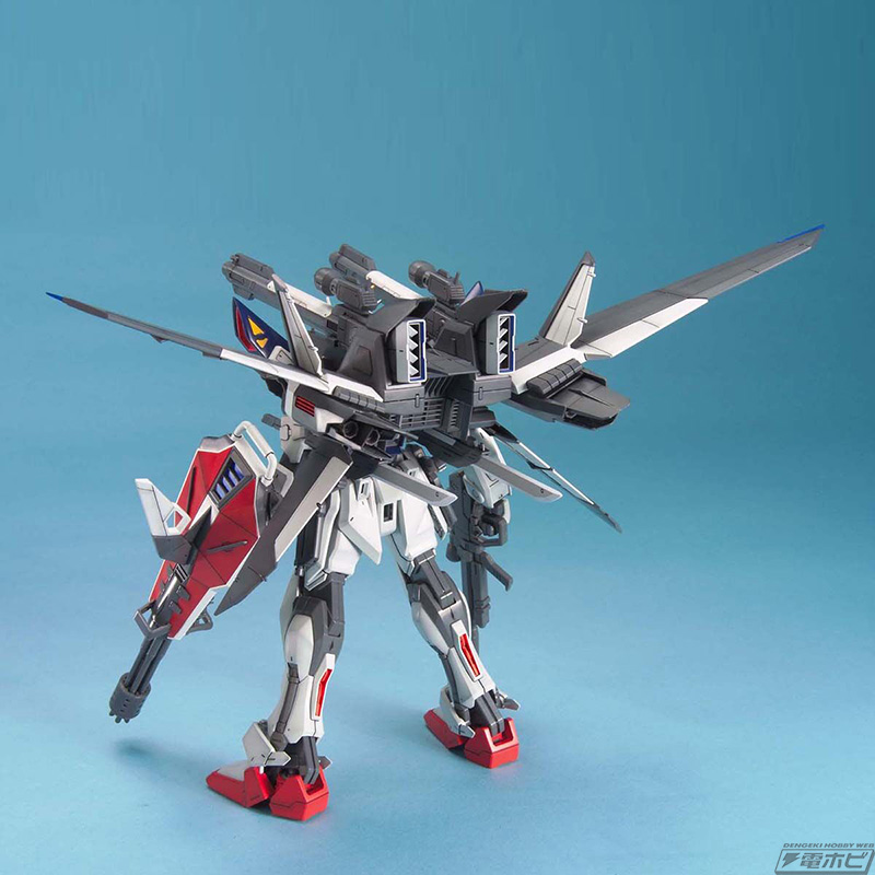 ガンプラ「MG ストライクE＋I.W.S.P.（ルカス・オドネル専用機）」や
