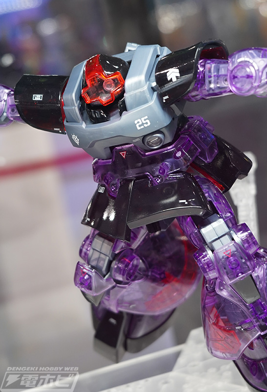 限定ガンプラ「MG ドム［クリアカラー］」や「HG ゼータガンダム［U.C.