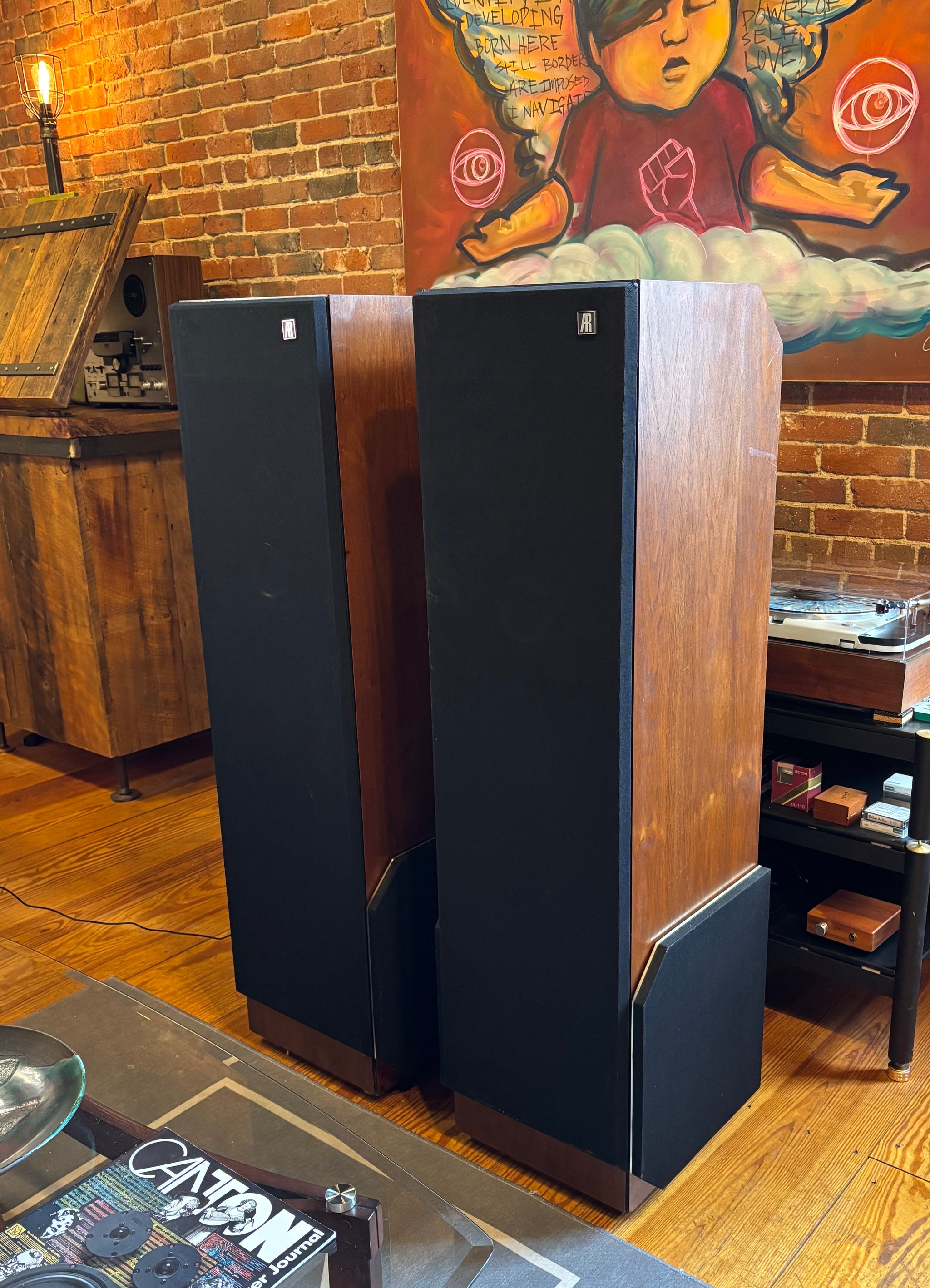 Acoustic Research AR9 - Speaker Icons - SOLD – Holt Hill Audio