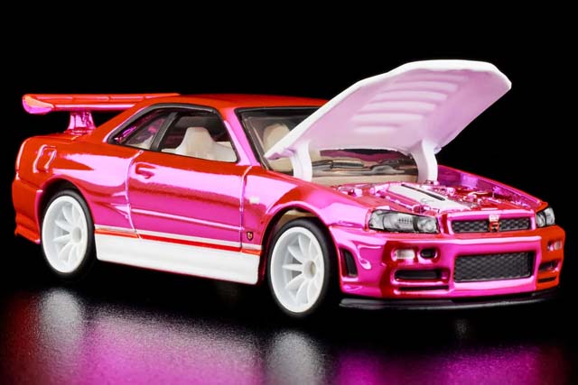 HWCにてRLC限定のピンクエディションNISSAN SKYLINE GT-R (BNR34)発売