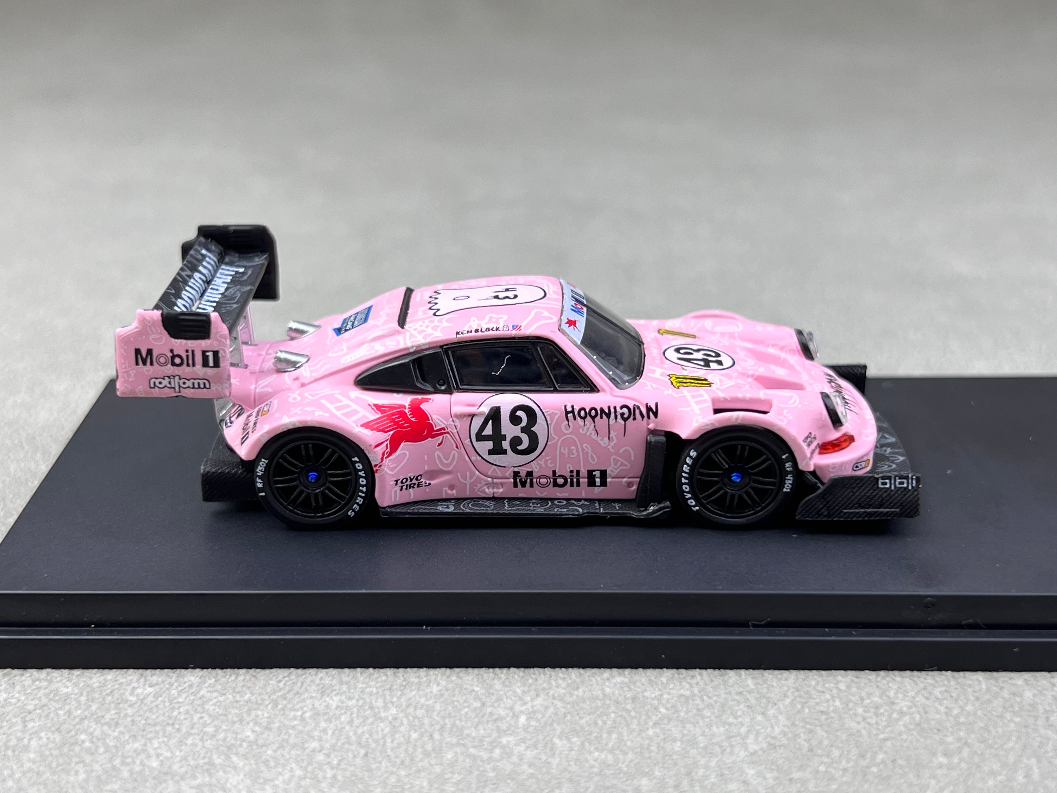TPC 1:64 Ken Block 1400hp Porsche 911 SVRSR Hoonipigasus #43 pink