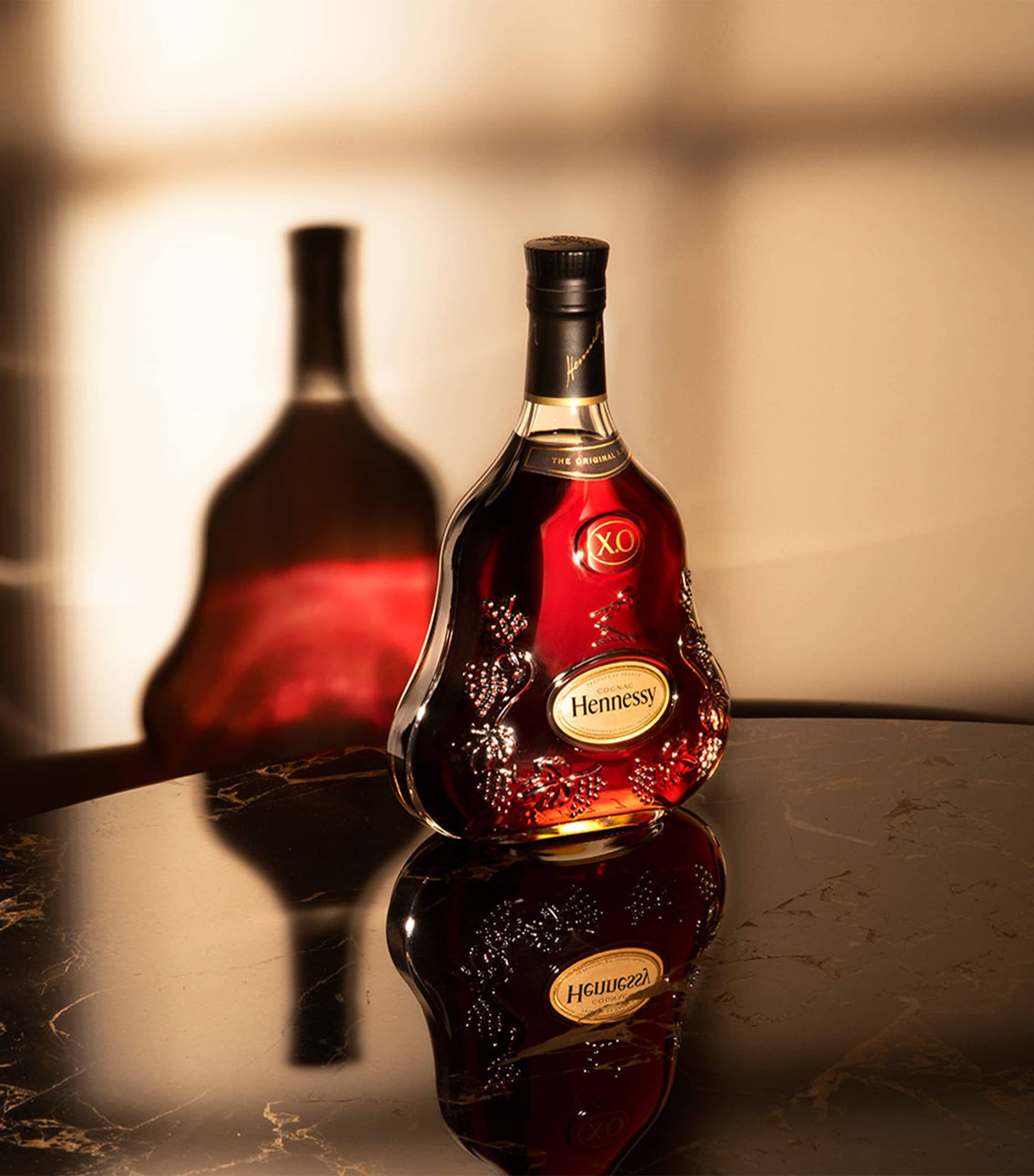Hennessy xo COGNAC ヘネシー コニャック 未開栓 ブランデー 古酒 金