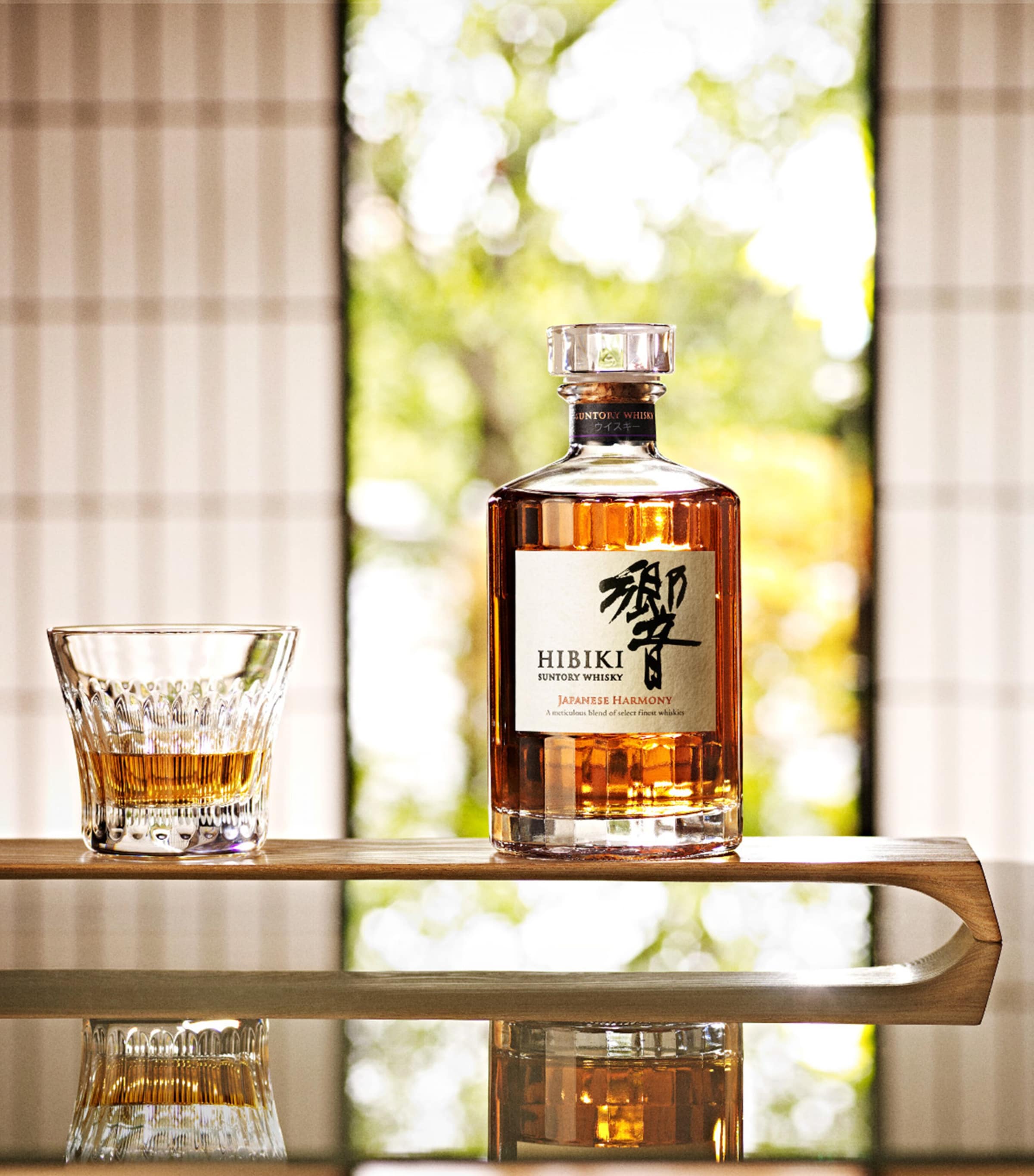 Suntory Hibiki Japanese Harmony Whisky (70cl) | Harrods US