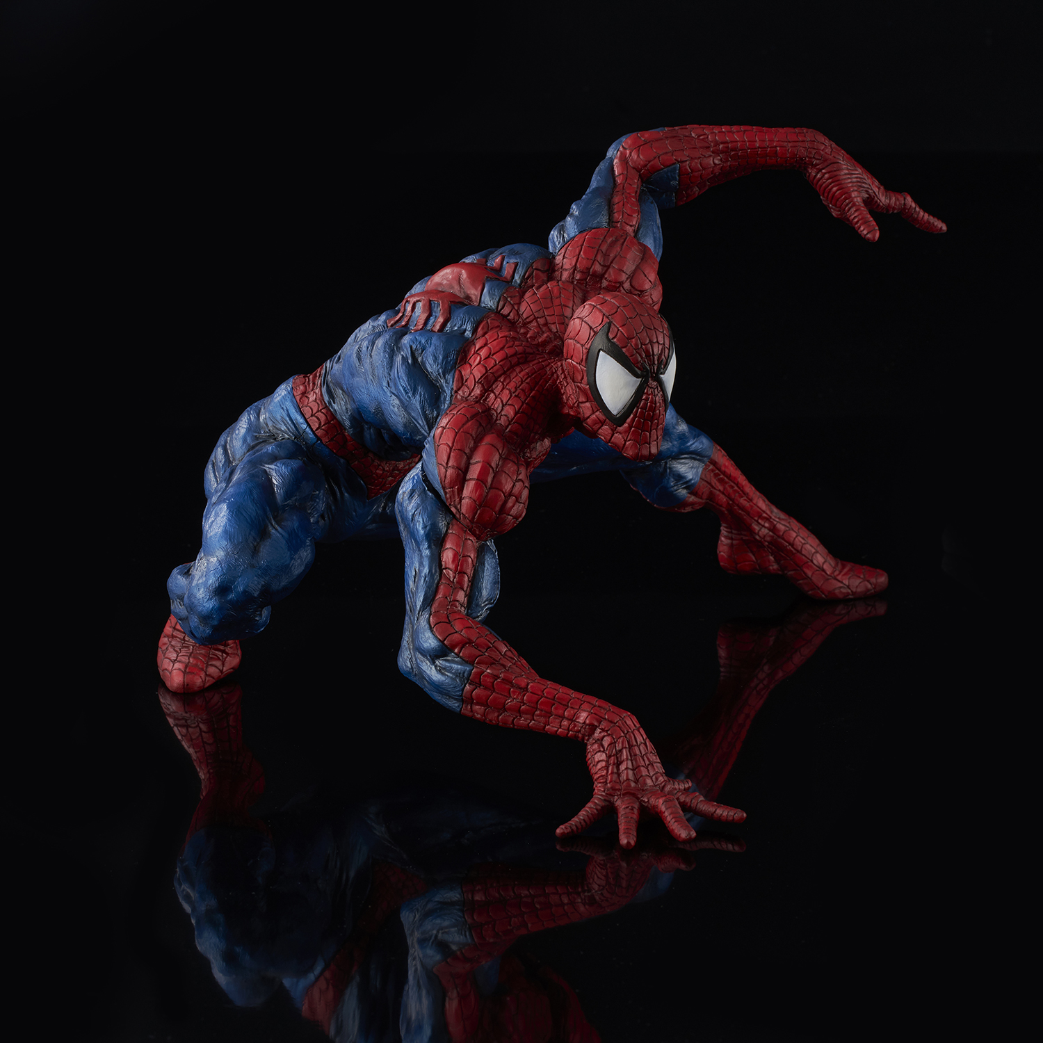 スパイダーマン80cm特大ソフビ フィギュア(訳あり) - メルカリ