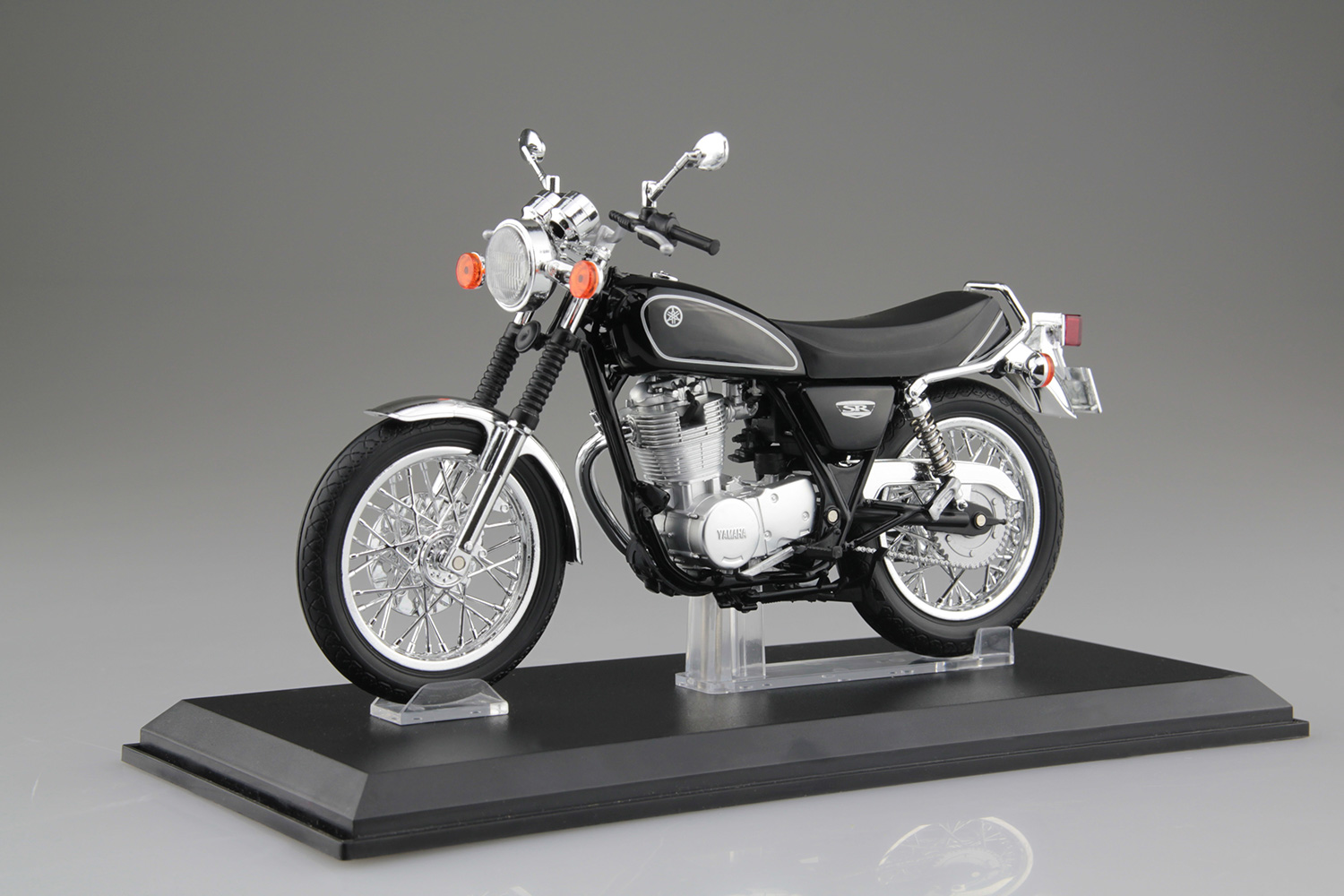 SKYNET 1/12 YAMAHA SR400 ヤマハブラック | 鉄道模型・プラモデル