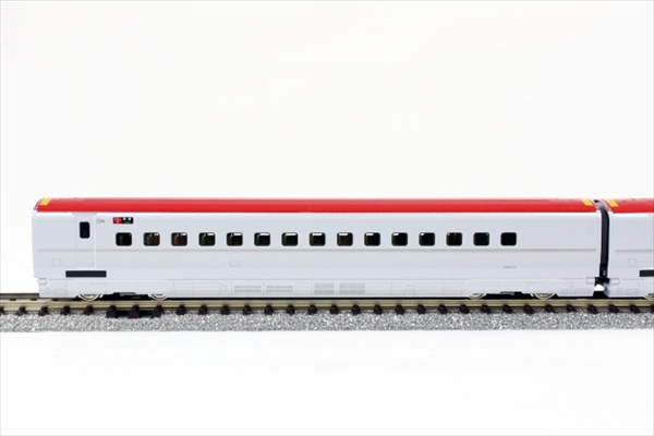 10-1137 E6系 N) 10-1137 E6系秋田新幹線 「スーパーこまち」 4両増結