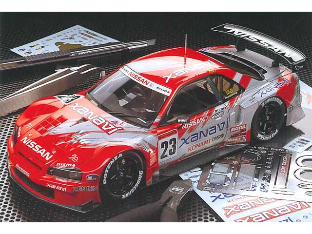 タミヤ 1/24 ザナヴィーニスモ GTR R34 完成品 1/24 ザナヴィ ニスモ
