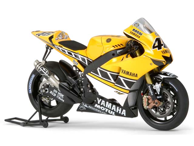 t*z様 スパーク Yamaha YZR-M1 バレンティーノ・ロッシ 1/12