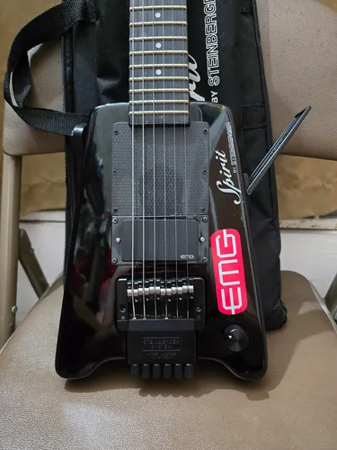 ギター Steinberger Spirit GT-PRO + EMG81 ギター Steinberger Spirit