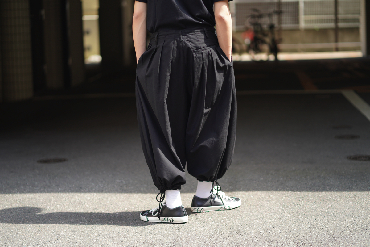 YOHJI YAMAMOTO Cotton Twill Balloon Pants | HUES 福岡セレクトショップ