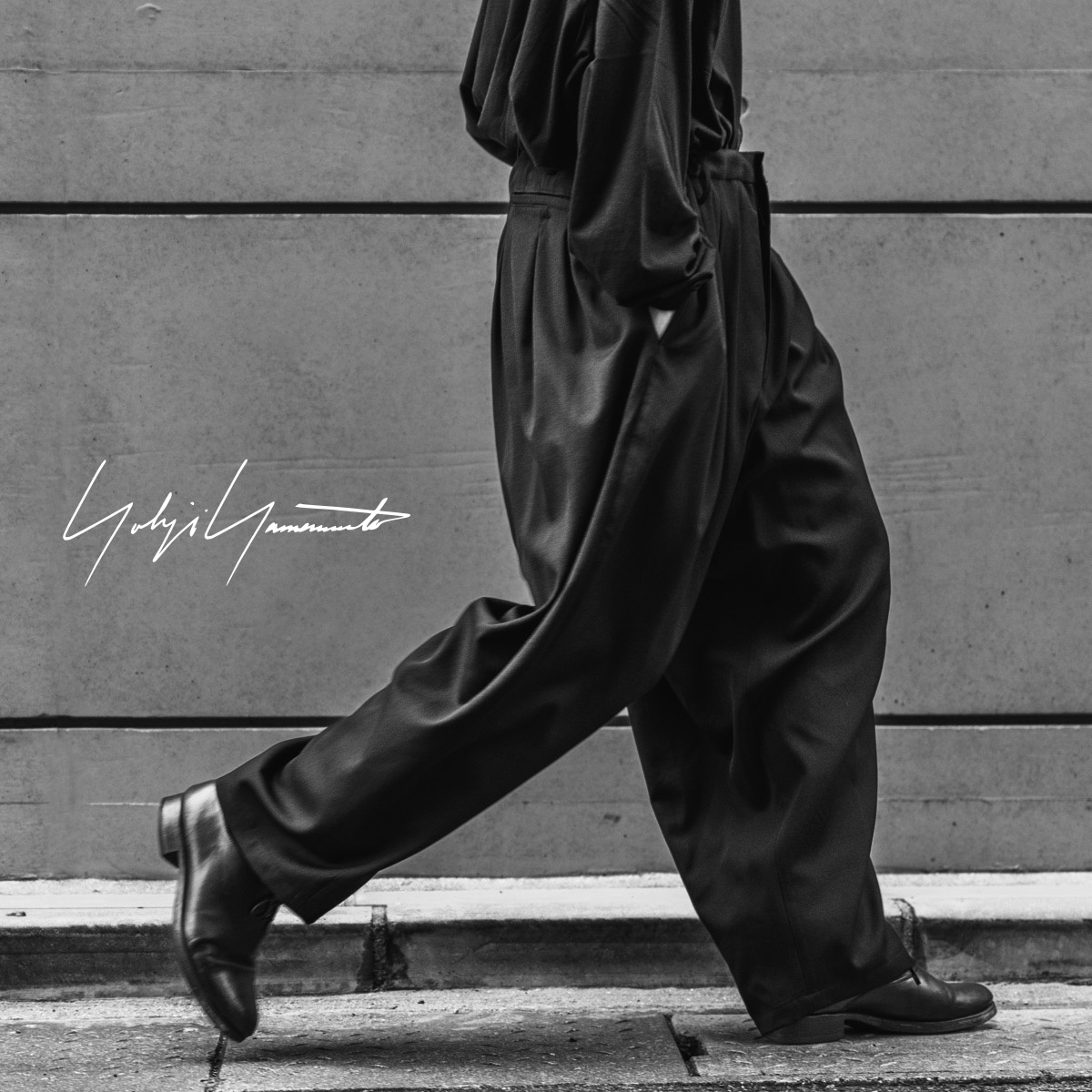 YOHJI YAMAMOTO 12本タックパンツ | HUES 福岡セレクトショップ