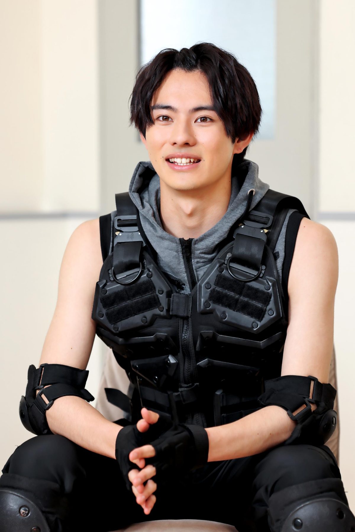 仮面ライダーリバイス」仮面ライダー4人が対談！ 劇場版の見どころは