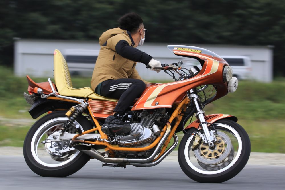 GSX400E ザリタンク塗装用GSX250E